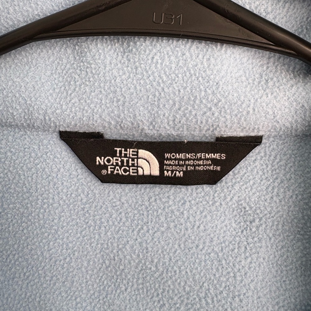 The North Face Women's Sky Blue Ski Jacket - Picture 2 of 2